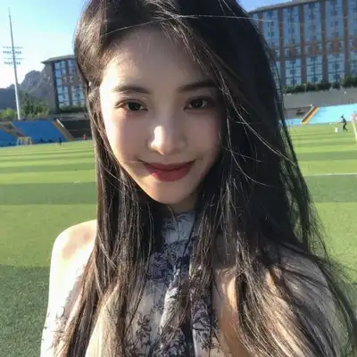 杨旭语